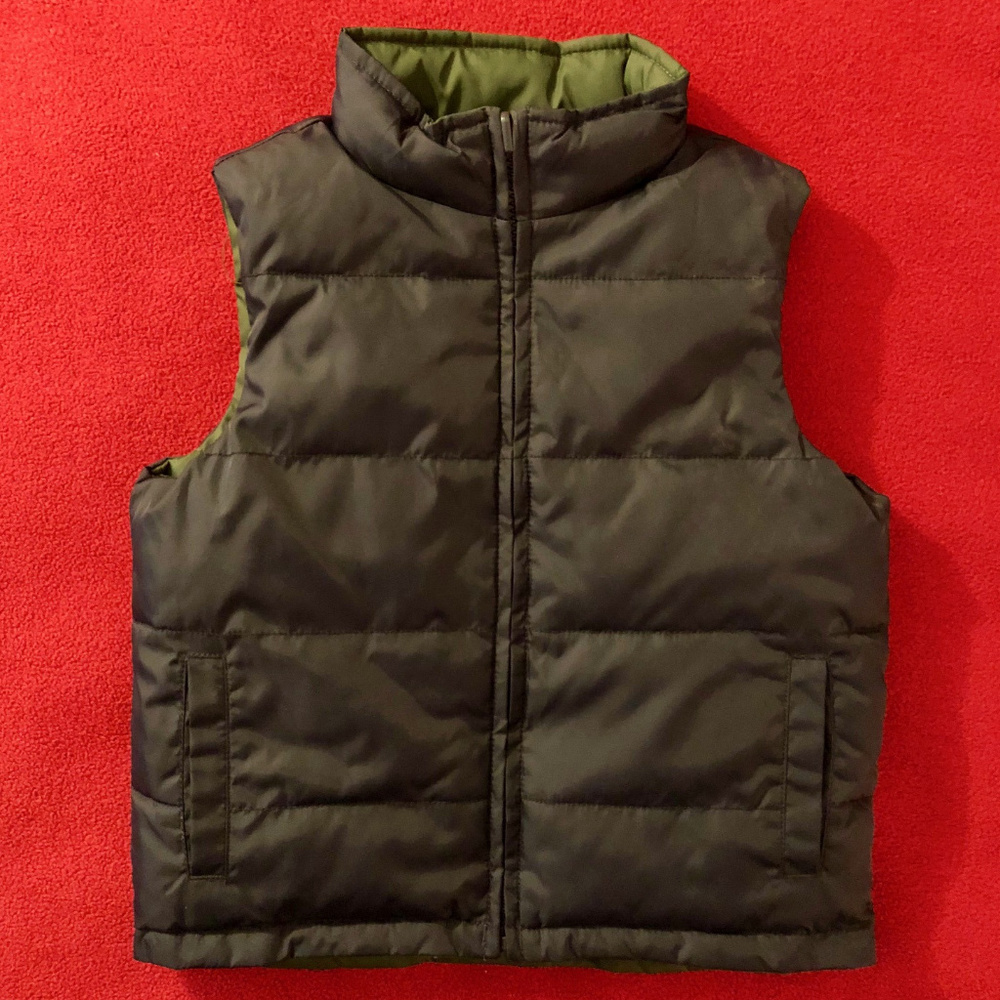 Gymboree reversible puffer vest